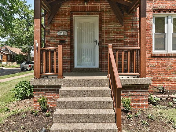 2nd image of 5763 Oleatha Ave