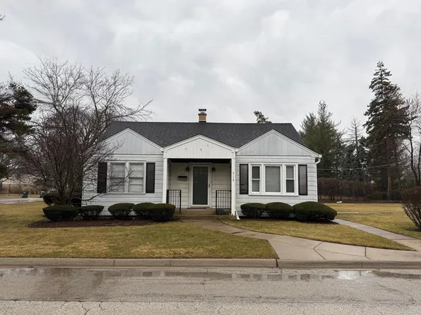 313 E George St, Arlington Heights, IL 60005