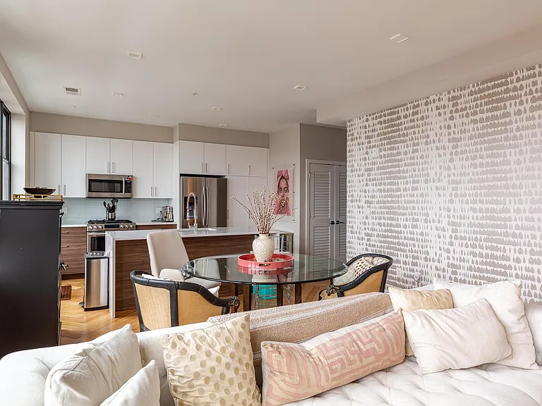 1345 K St SE #407 — Photo 13