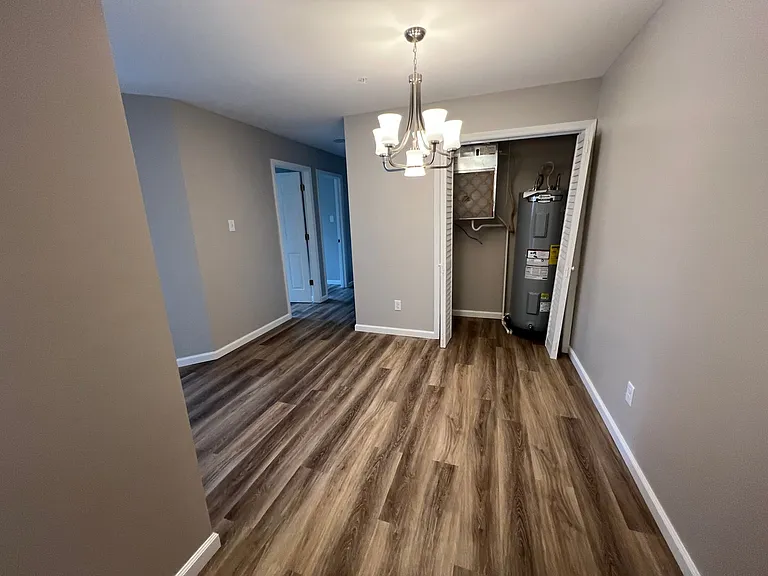 3210A E John Hinkle Pl — Photo 5