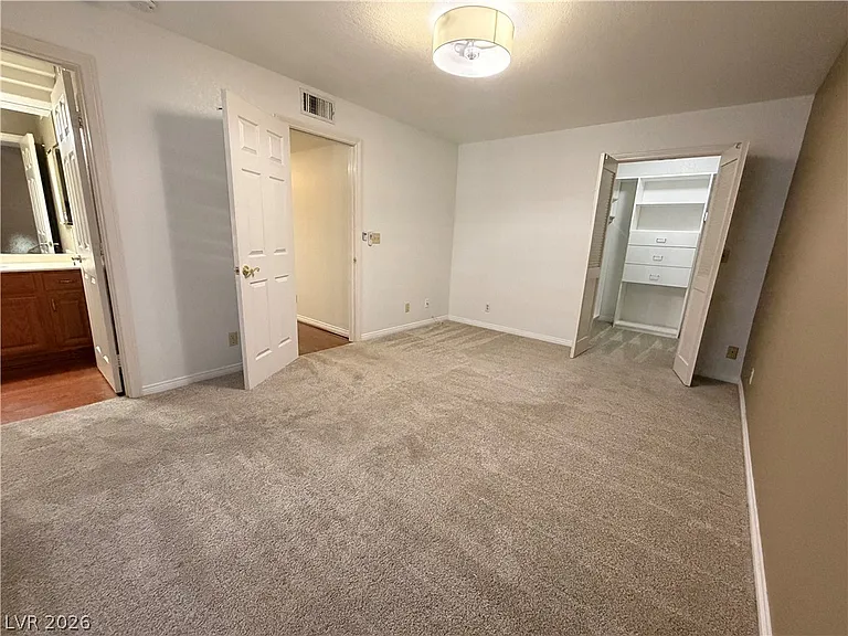 1411 Santa Margarita St #F — Photo 10