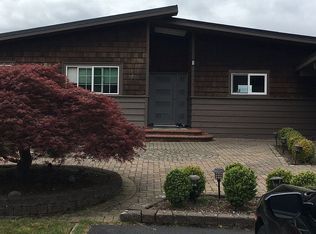 18033 15th Ave NW, Shoreline, WA 98177
