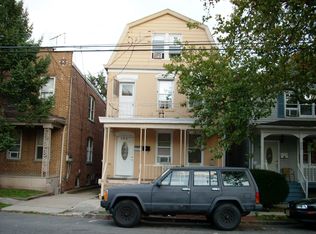 560 Jacques St, Perth Amboy, NJ 08861