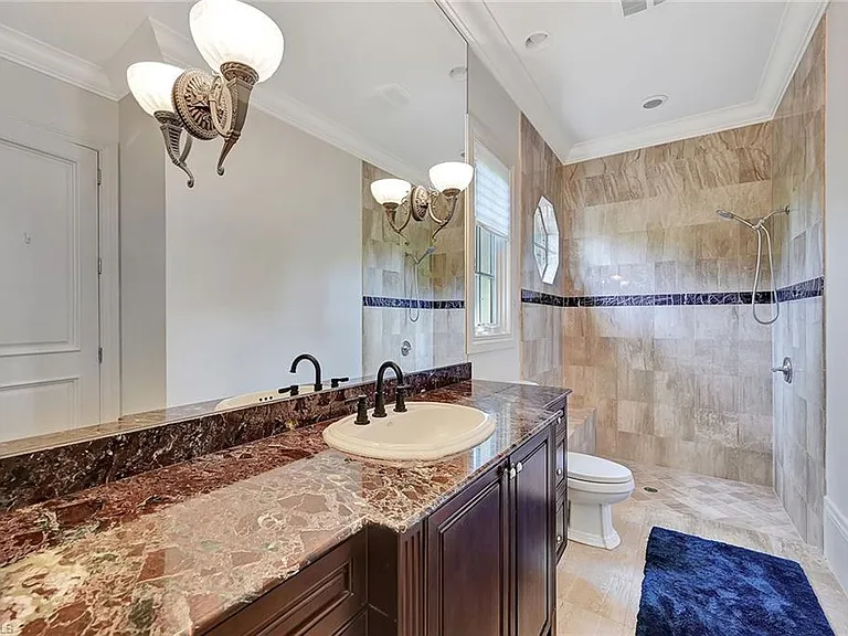 2052 Isla Vista Ln — Photo 23