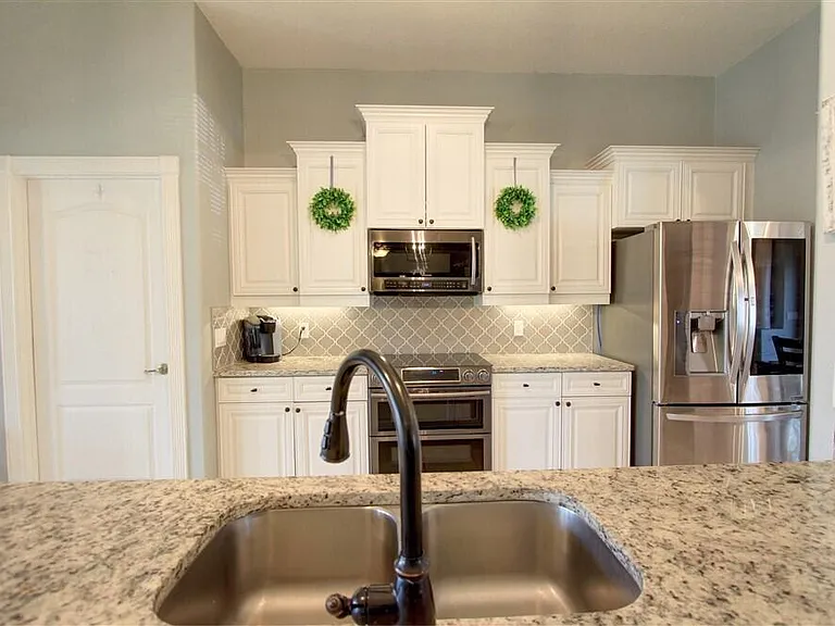 125 Palm Cir — Photo 5