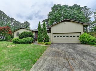 3241 Bunten Rd, Duluth, GA 30096