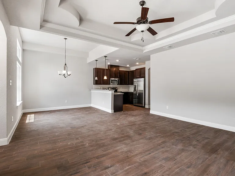 446 Weatherby Dr #B — Photo 12