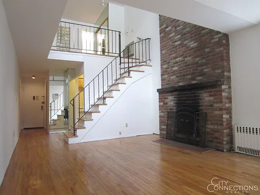 Rented by City Connections Realty | media 27