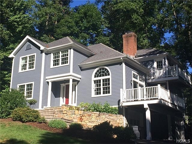 Welcome home to this stunning contemporary colonial on 8 First Lane