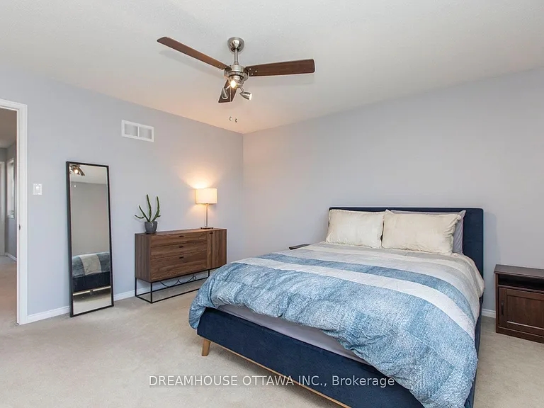 158 Patriot Pl — Photo 25