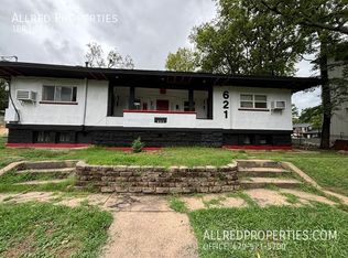 621 N Leverett Ave APT 3, Fayetteville, AR 72701