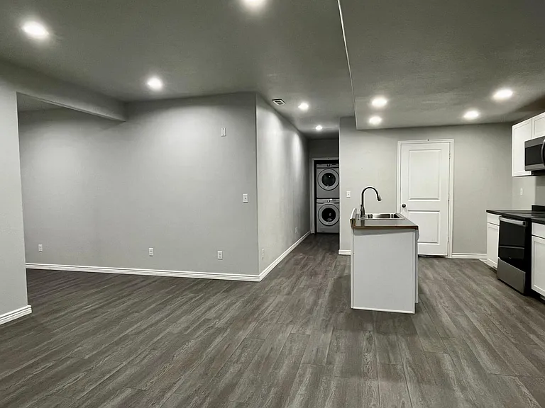 3552 W Alta Loma Ln — Photo 23