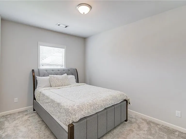 404 Henson Farm Dr — Photo 26