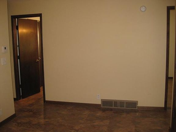 5th image of 1732 Skyline Dr