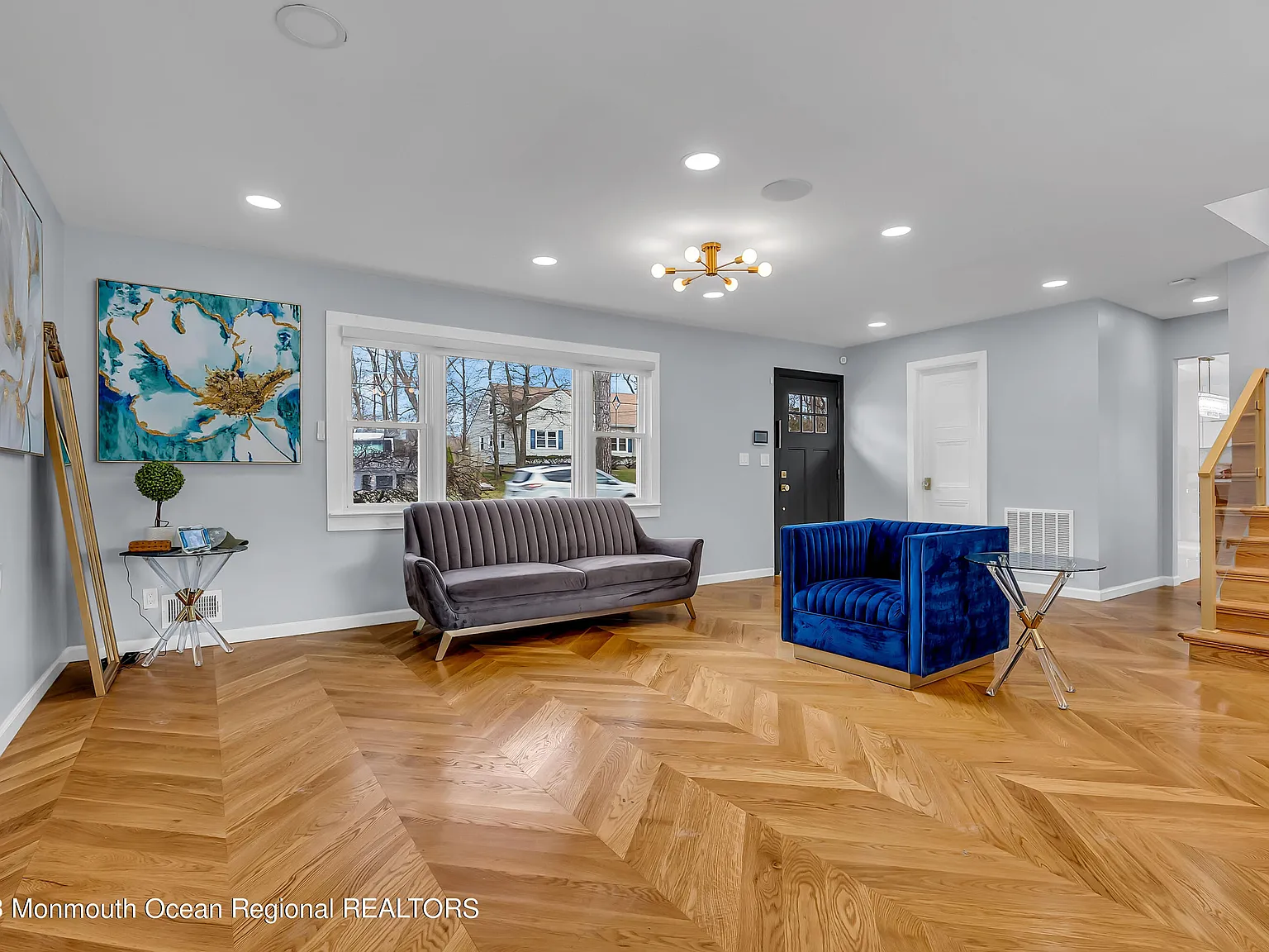 5 bed, 1940 sqft, $3,000 — Photo 4