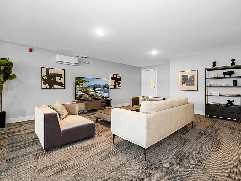 Legacy Lofts — Photo 14