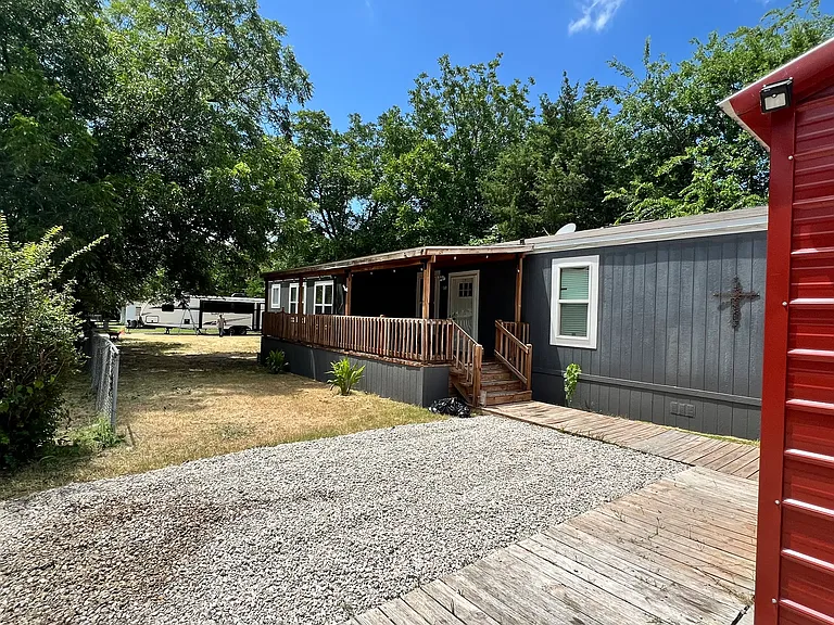 5361 County Road 930 — Photo 47