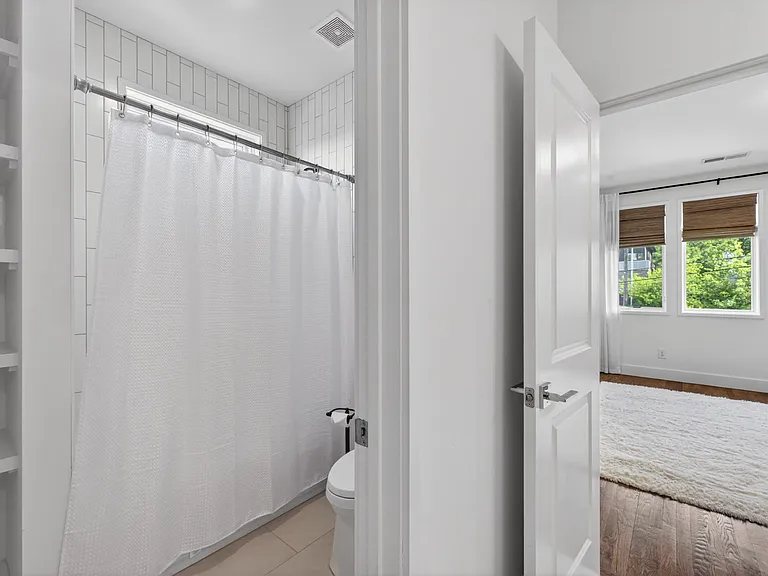124B Fern Ave — Photo 37