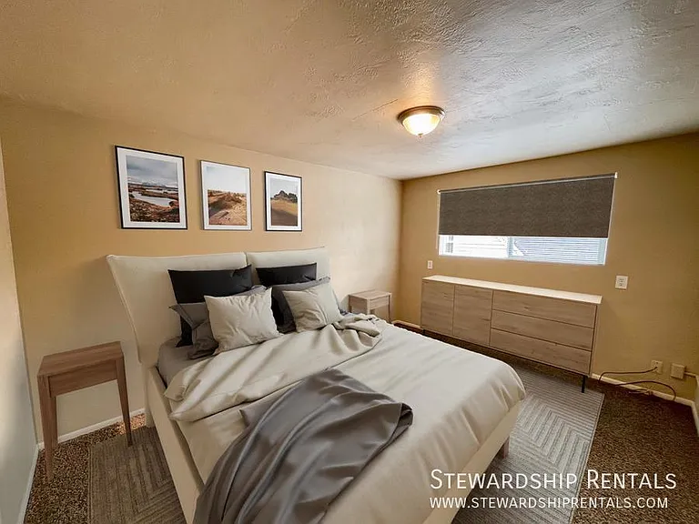 1458 E 19th Ave — Photo 12
