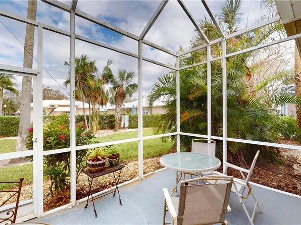 8676 Franchi Blvd, Fort Myers, FL 33919