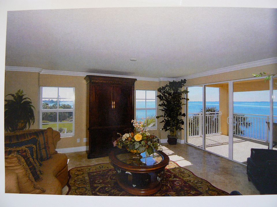 1st image of 211 24th St APT 401