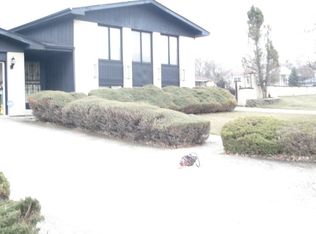 17907 Millstone Rd, Hazel Crest, IL 60429