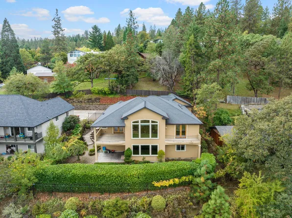 750 E California St, Jacksonville, OR 97530
