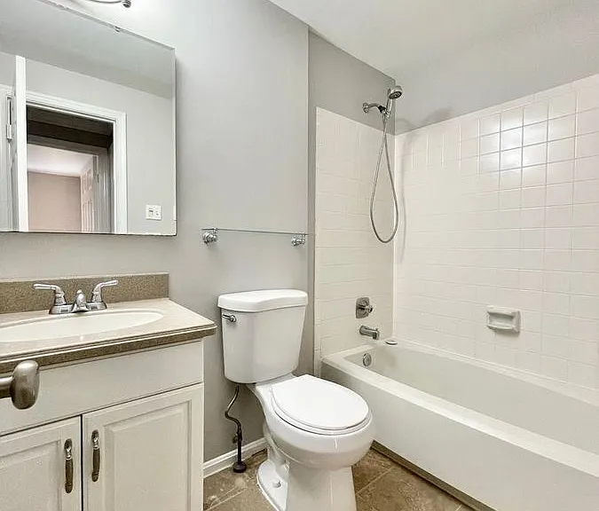 6505 Coachleigh Way — Photo 12