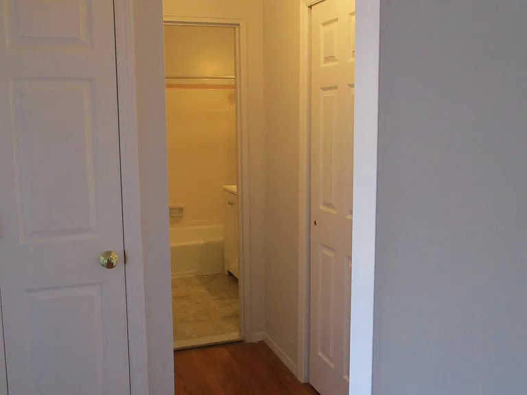 10 Scott Ct #C3 — Photo 8