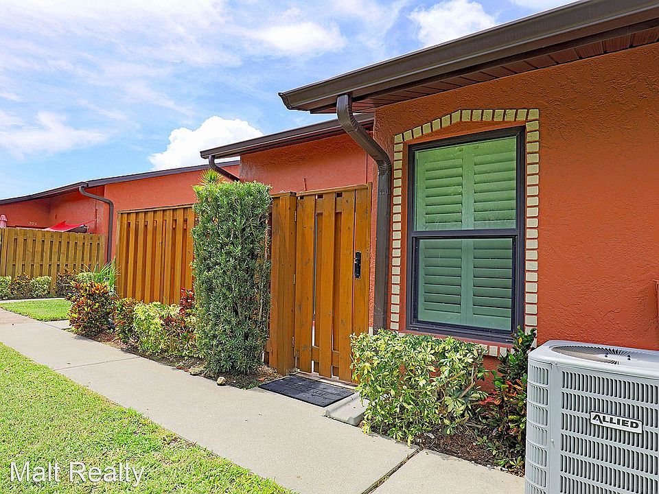 1st image of 804 SW 47th Ter #204-20