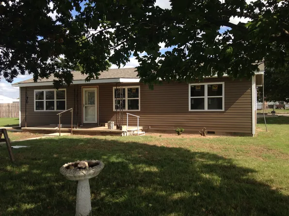 516 Oak St, Leeds, AL 35094