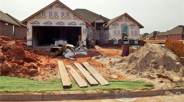 1st image of 812 NW 189th Cir