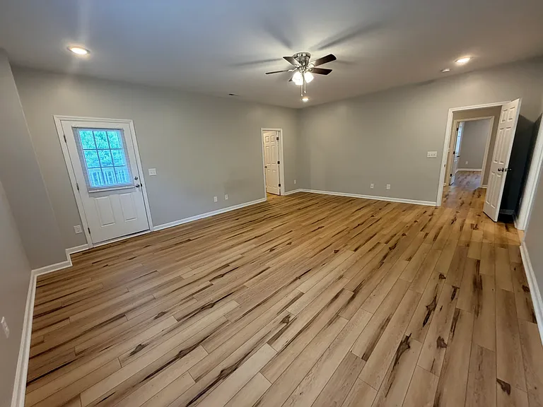 4536 Stone Mountain Dr — Photo 12