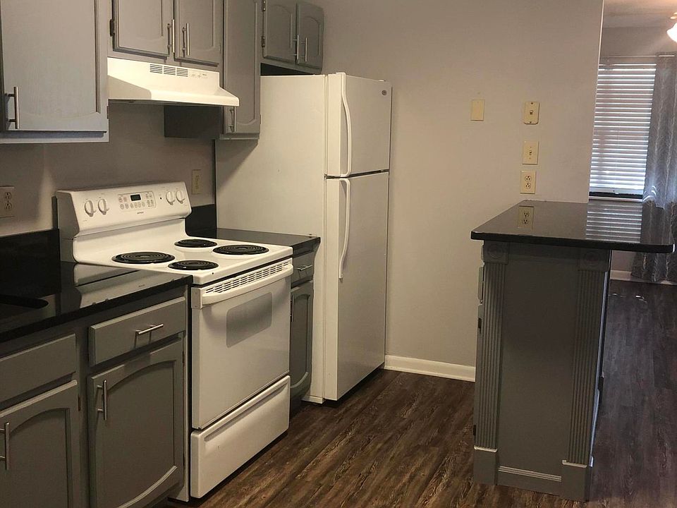 1st image of 9203 Shady Bend Ln