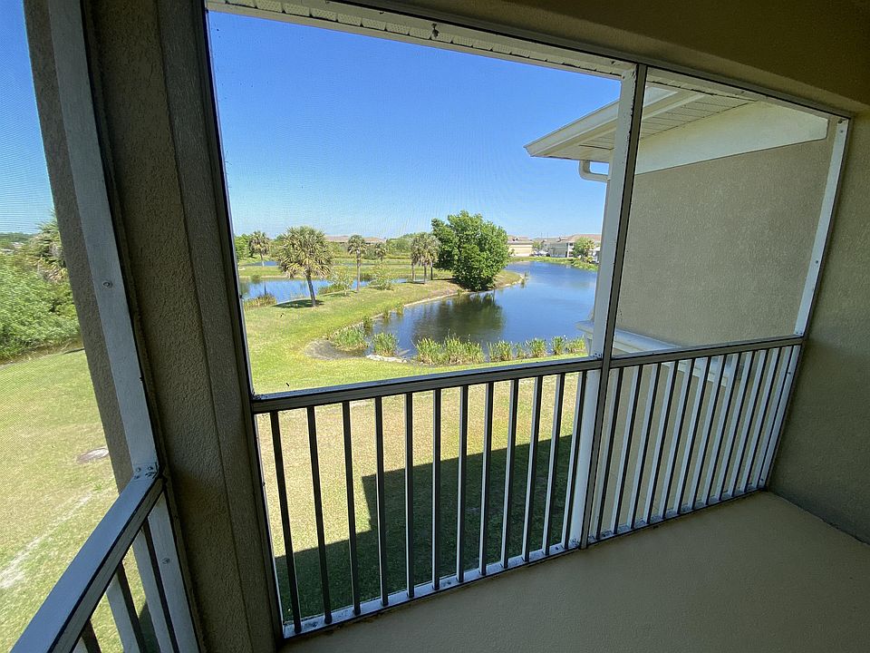 Screened Balcony