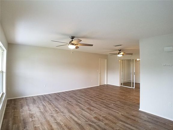 4th image of 1478 Harmony Dr