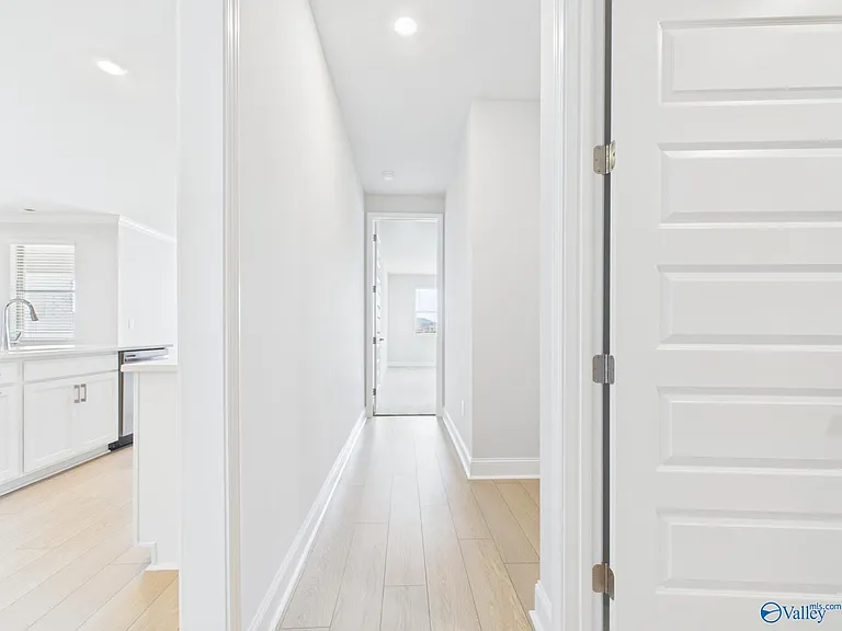 104 Clift Creek Dr — Photo 25