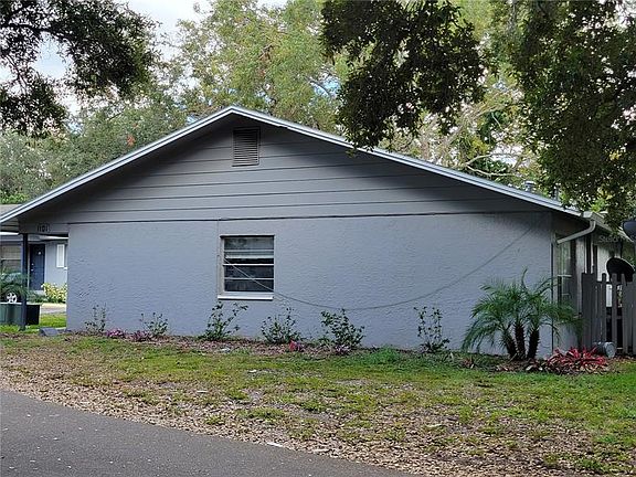 5th image of 1101 S Martin Luther King Jr Ave #3