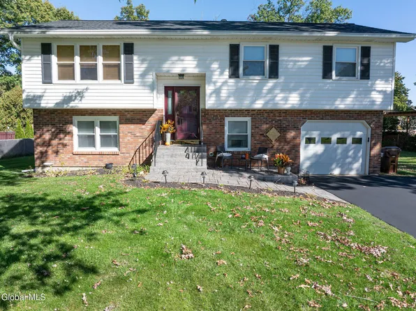 27 Bellevue Street, Selkirk, NY 12158