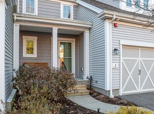 3 Morgan Dr, Natick, MA 01760