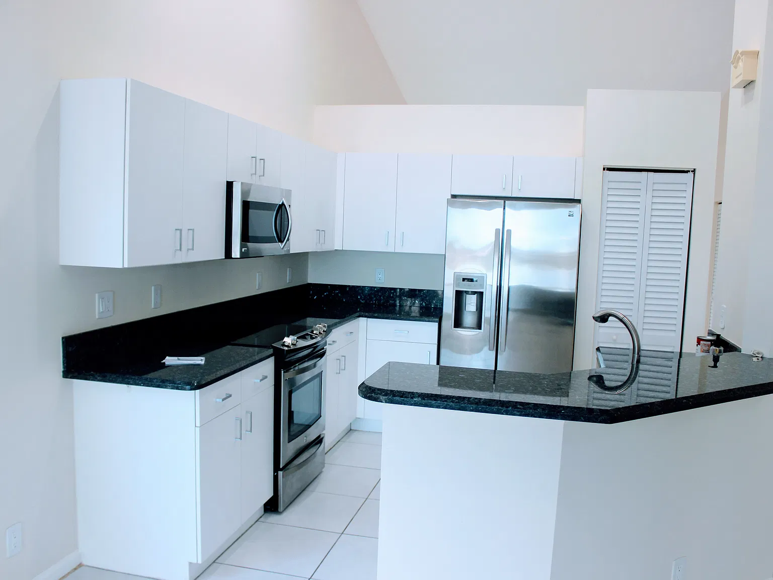 3 bed, 1532 sqft, $4,000 — Photo 4