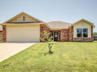 608 Pine Creek Ln, Mannford, OK 74044