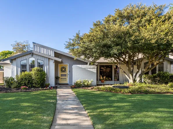 2825 Prairie Creek Dr, Plano, TX 75075