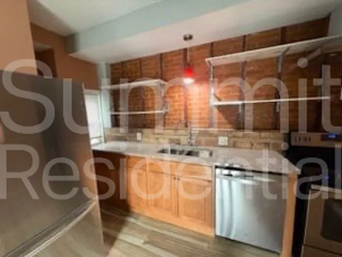6901 Madison Ave #C — Photo 3