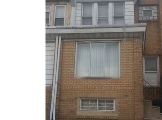 1386 Anchor St, Philadelphia, PA 19124
