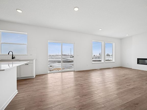 7th image of this home