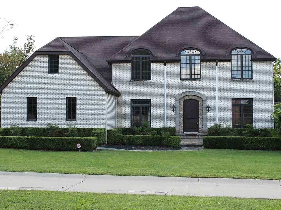 1st image of 98 Saint Andrews Dr