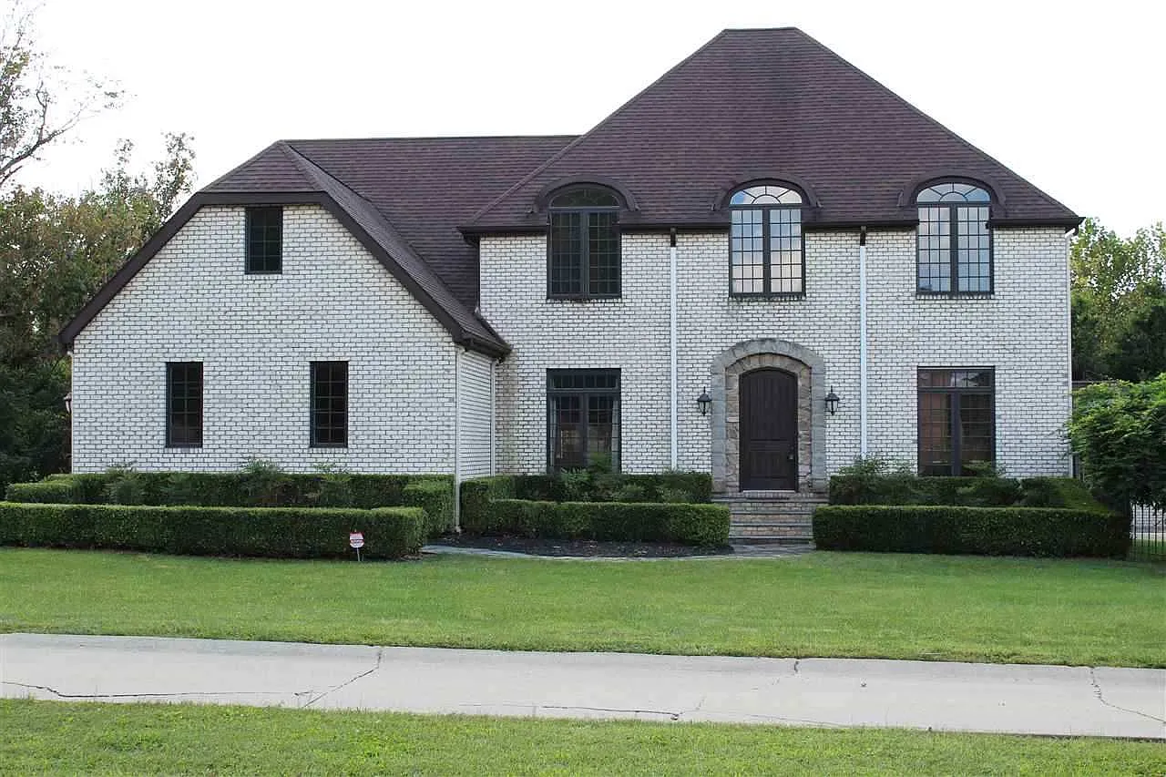 98 Saint Andrews Dr photo 1