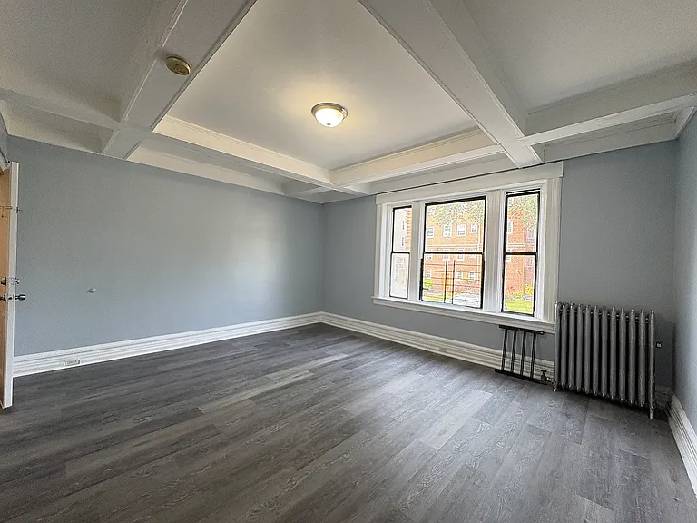 75 Carnegie Ave #12C — Photo 3