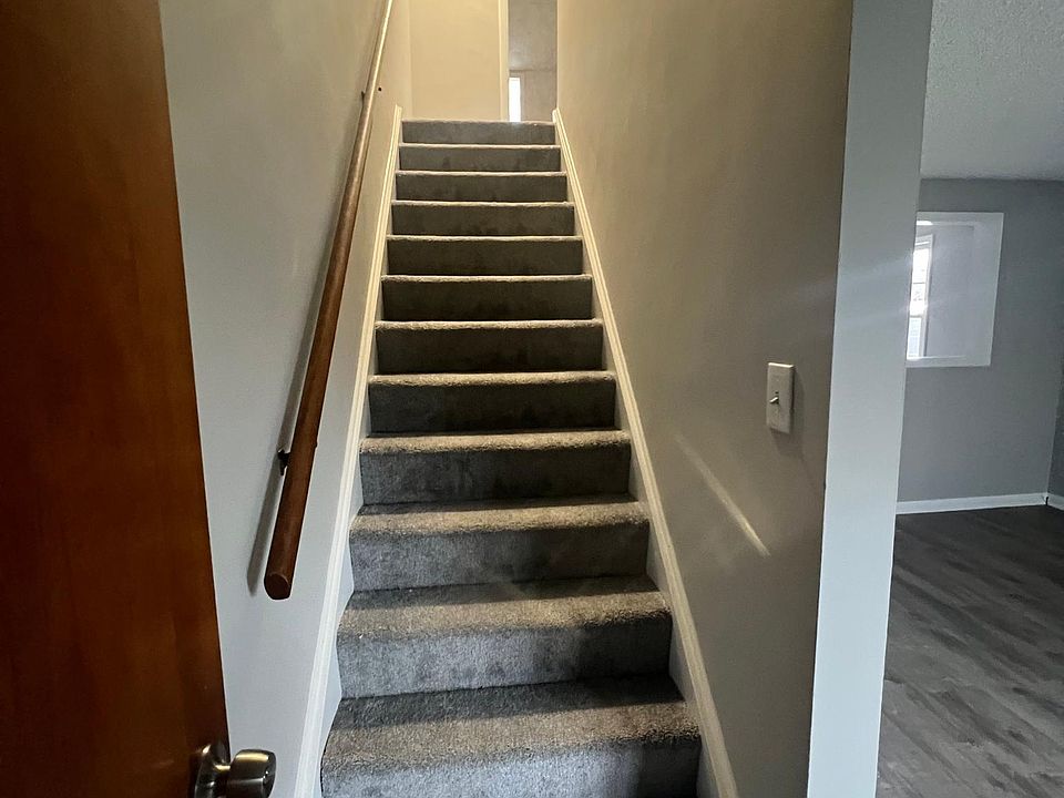 1st image of 476 Linden Ave